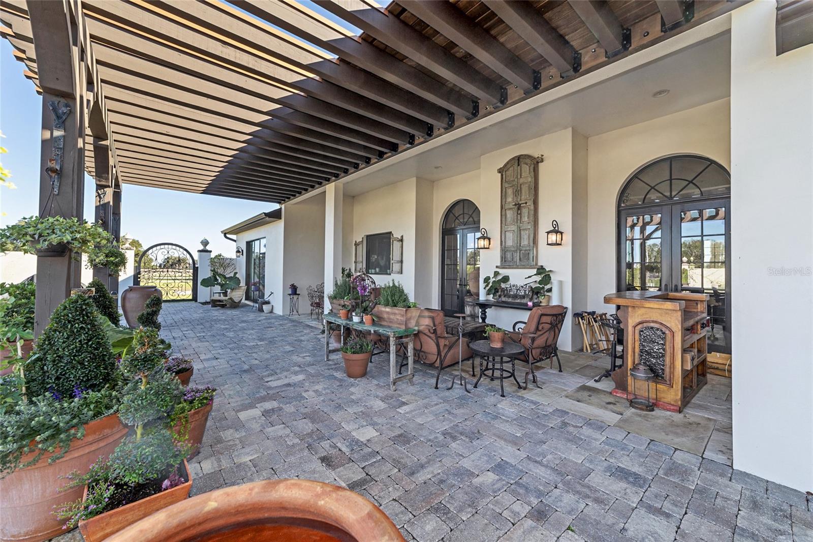 CHEROKEE RIVER RANCH ESTATE - Farm