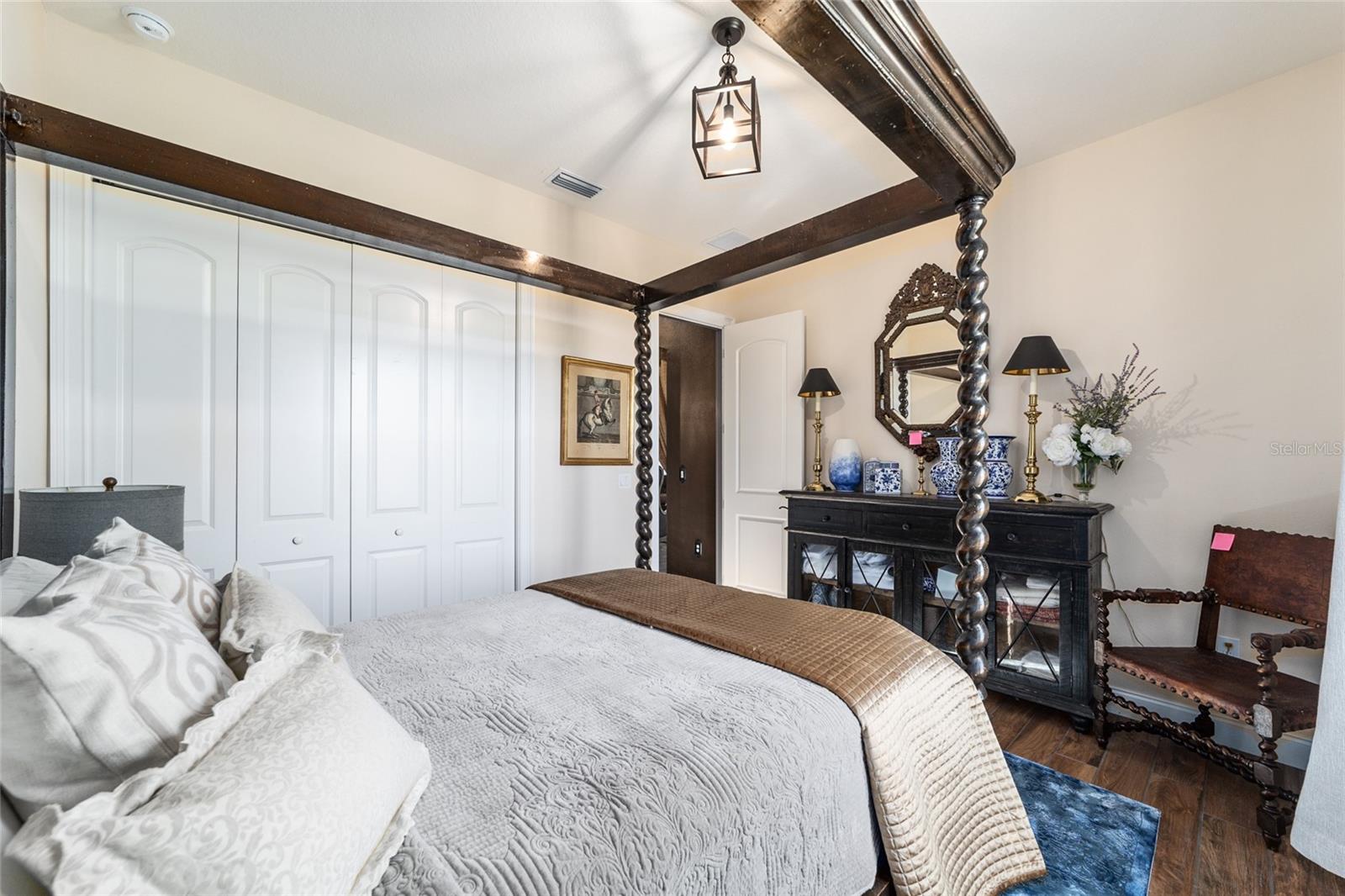 CHEROKEE RIVER RANCH ESTATE - Farm