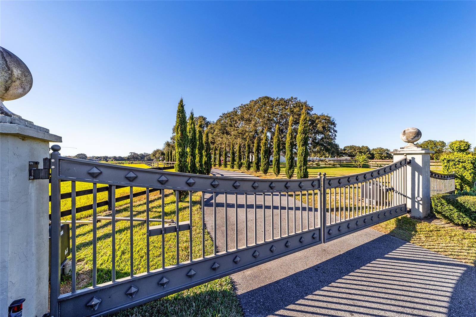 CHEROKEE RIVER RANCH ESTATE - Farm