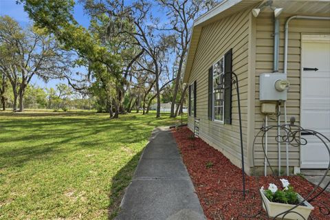 Tiny photo for 12680 SW 98th Street, Dunnellon, FL 34432 (MLS # OM721407)