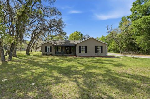 Tiny photo for 12680 SW 98th Street, Dunnellon, FL 34432 (MLS # OM721407)