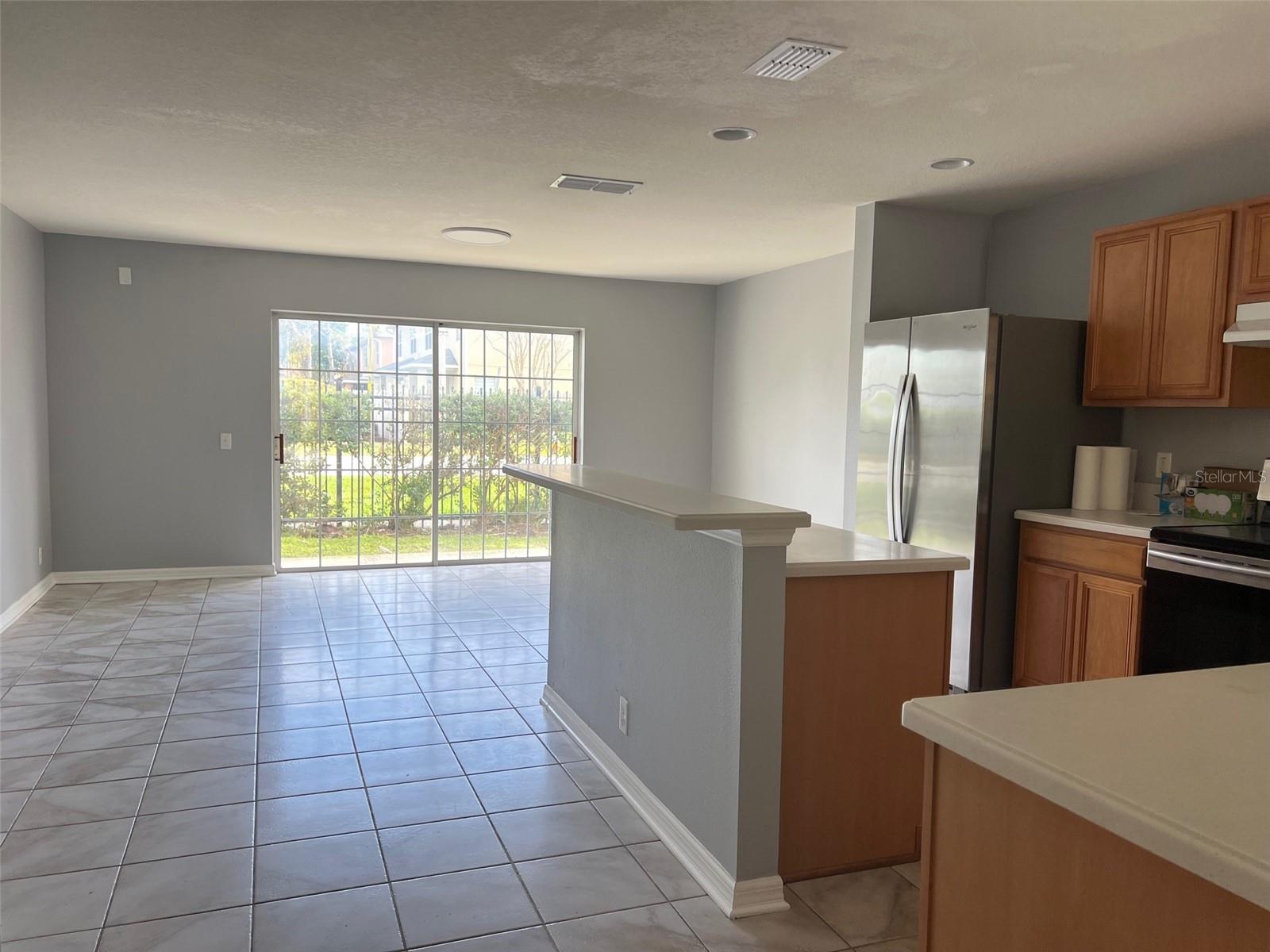 SUNSET POINTE TWNHMS - Residential Lease