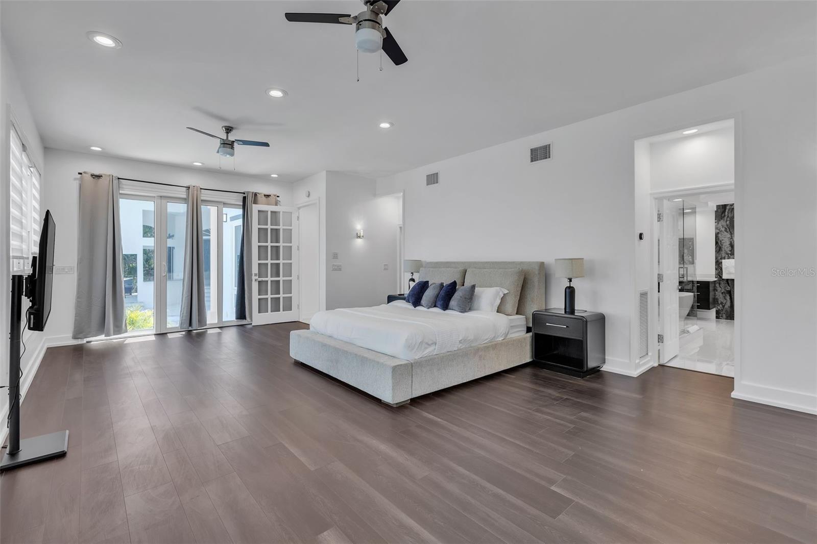 BAYWAY ISLES UNIT 2 REP - Residential