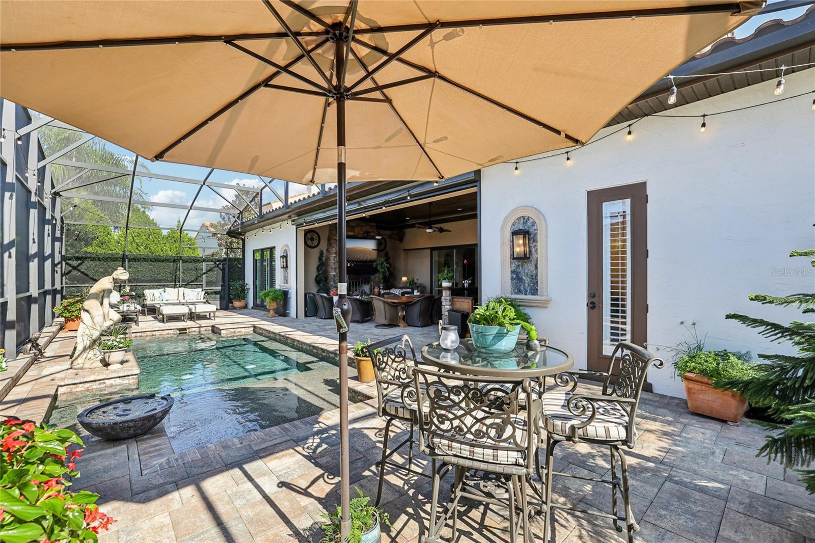 CASA DEL LAGO REP - Residential