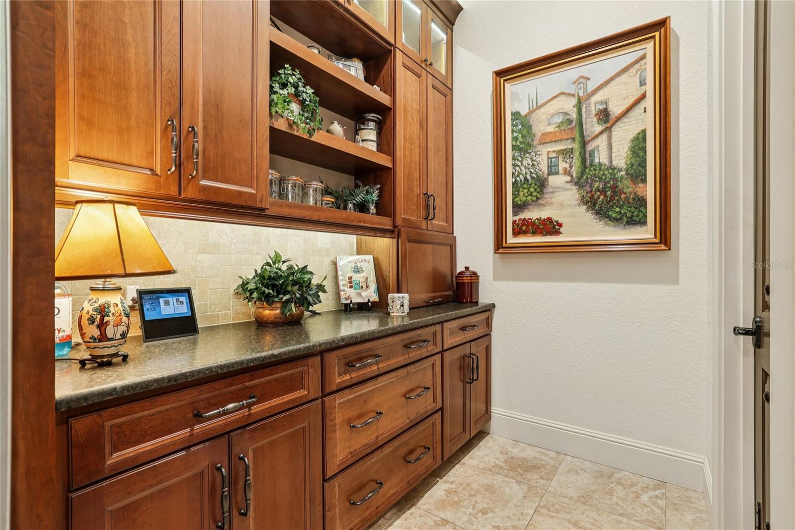 CASA DEL LAGO REP - Residential