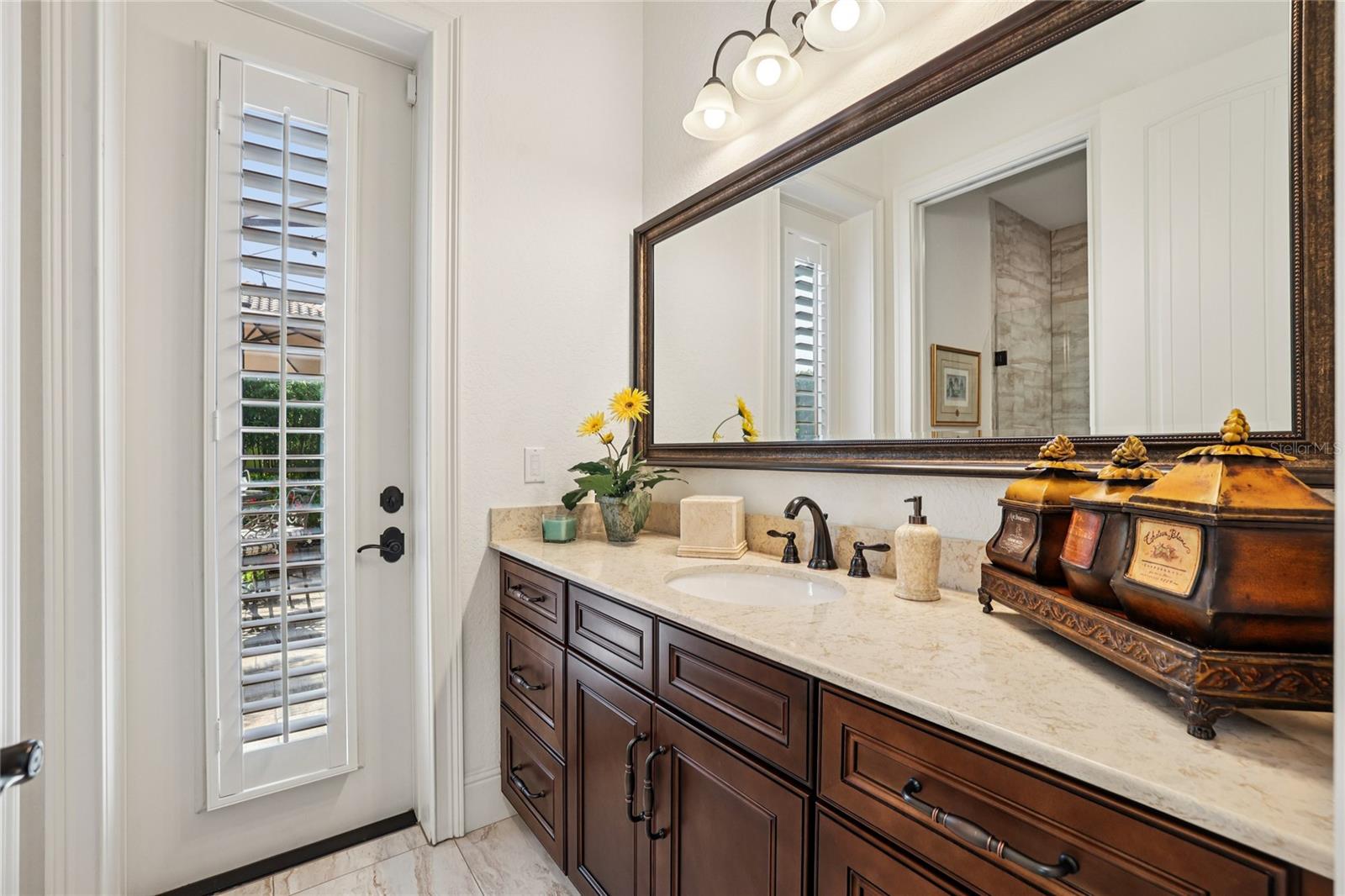 CASA DEL LAGO REP - Residential