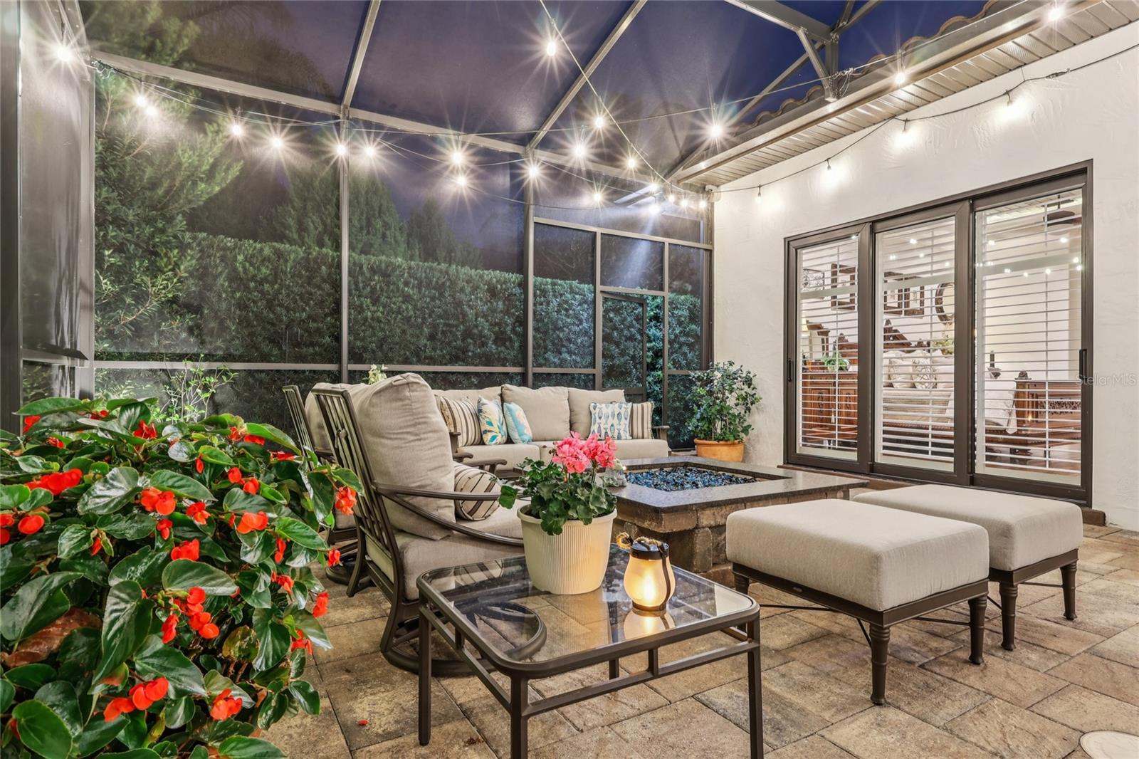 CASA DEL LAGO REP - Residential