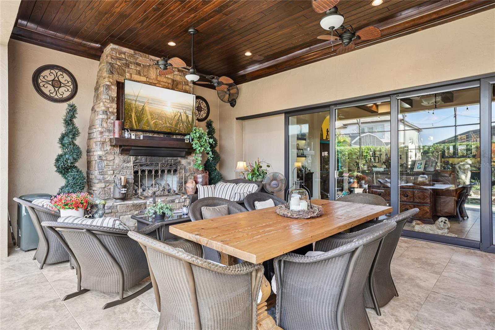 CASA DEL LAGO REP - Residential