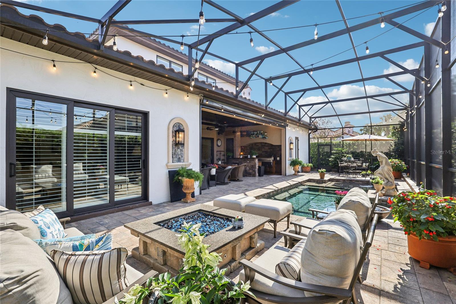 CASA DEL LAGO REP - Residential