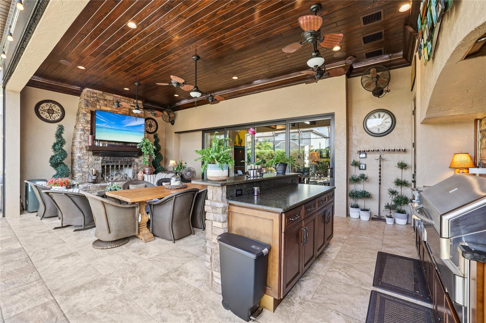 CASA DEL LAGO REP - Residential