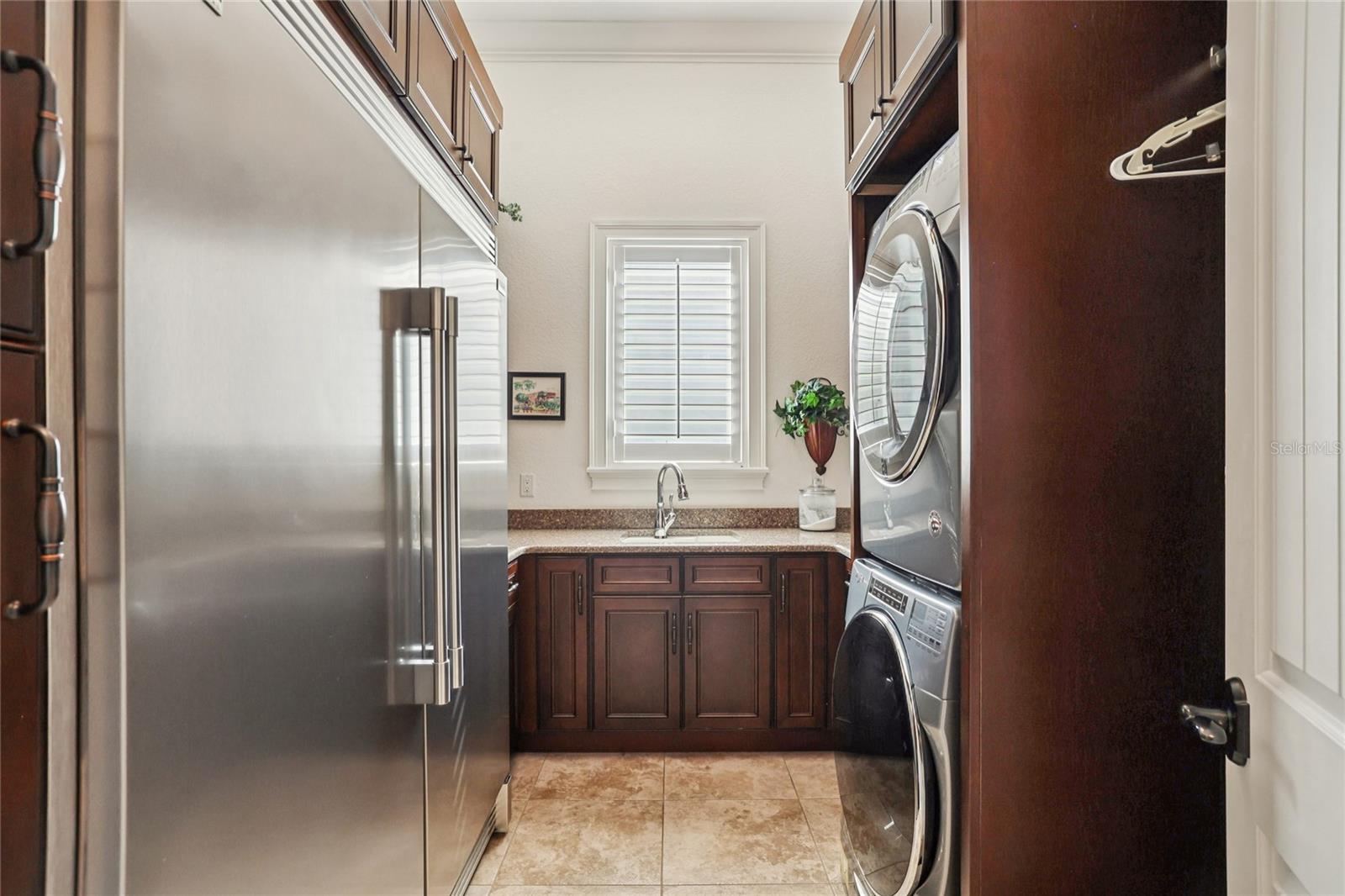 CASA DEL LAGO REP - Residential