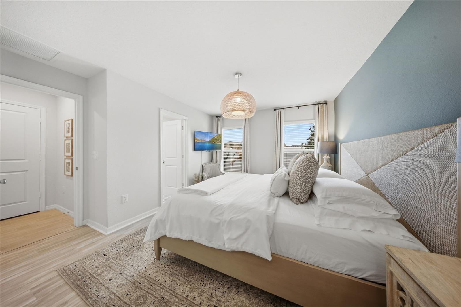 MIRABELLA PH 1 - Residential