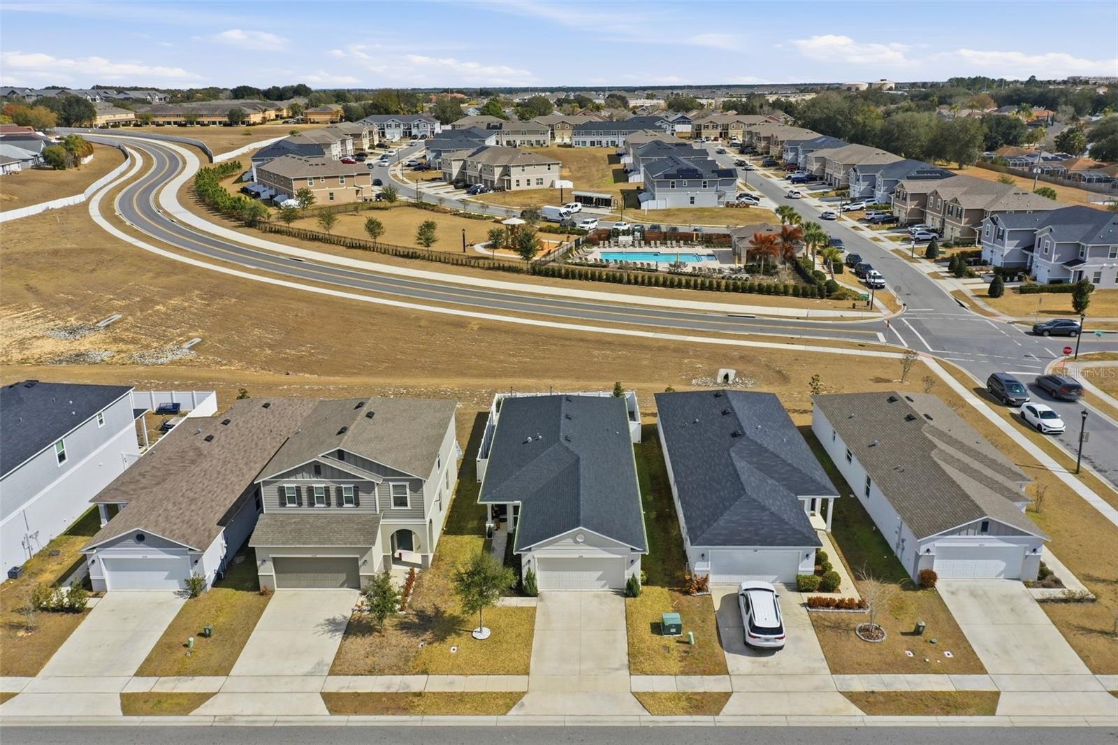 MIRABELLA PH 1 - Residential