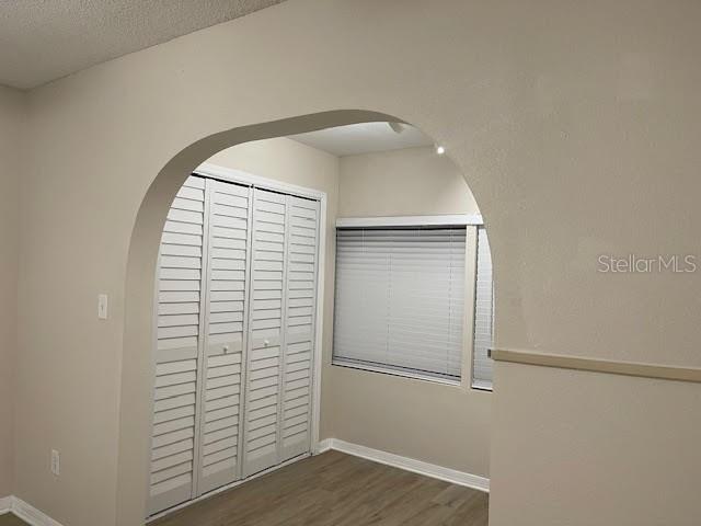 ERROL OAKS CONDO 01 - Residential