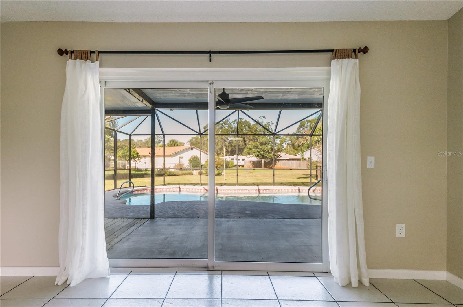 SHERWOOD ESTATES - Residential