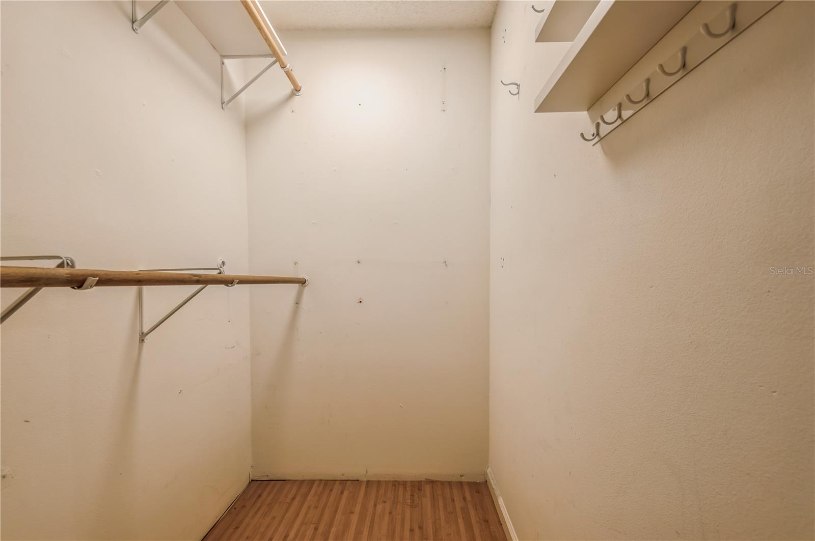 SHERWOOD ESTATES - Residential