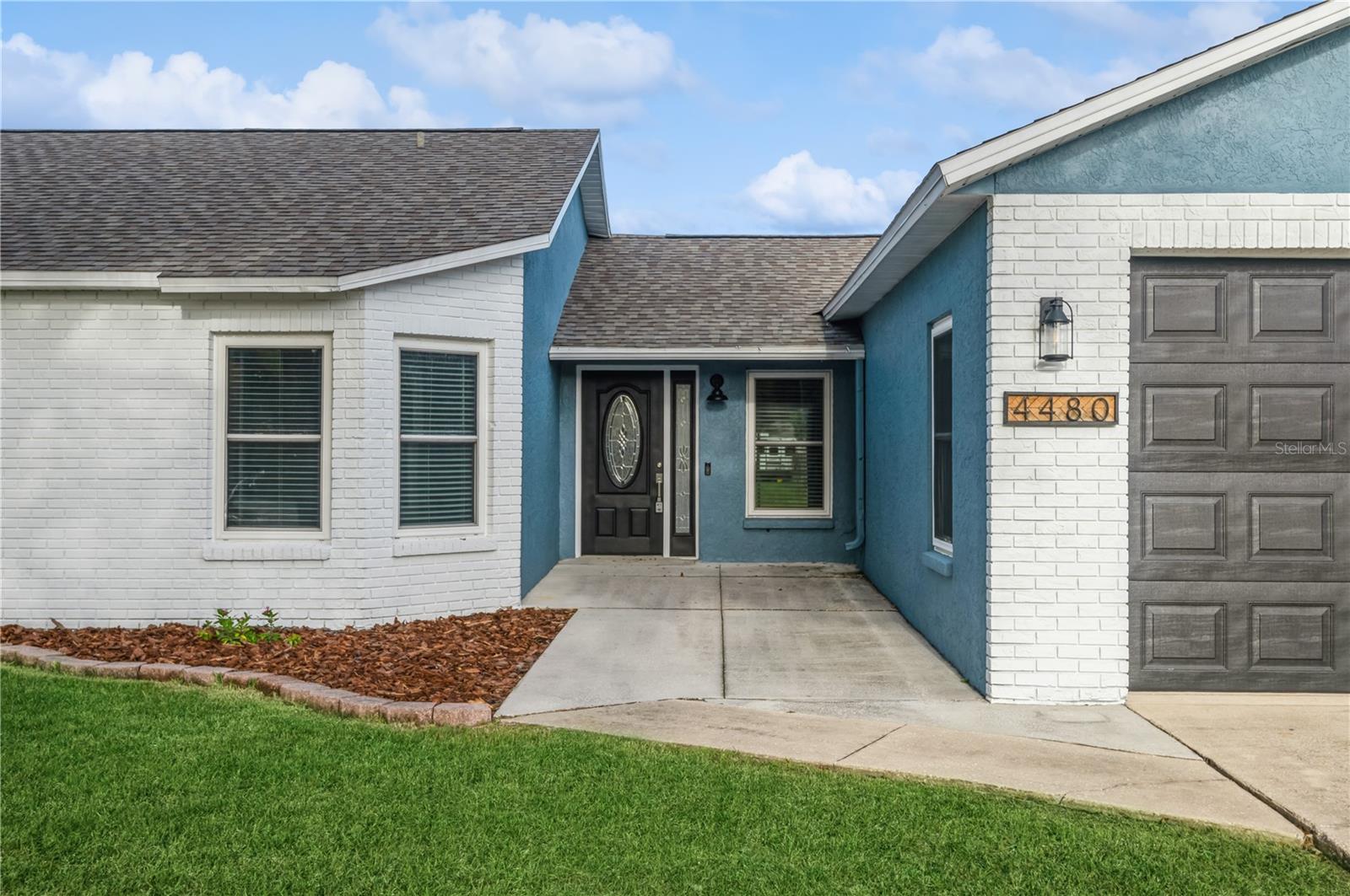 SHERWOOD ESTATES - Residential