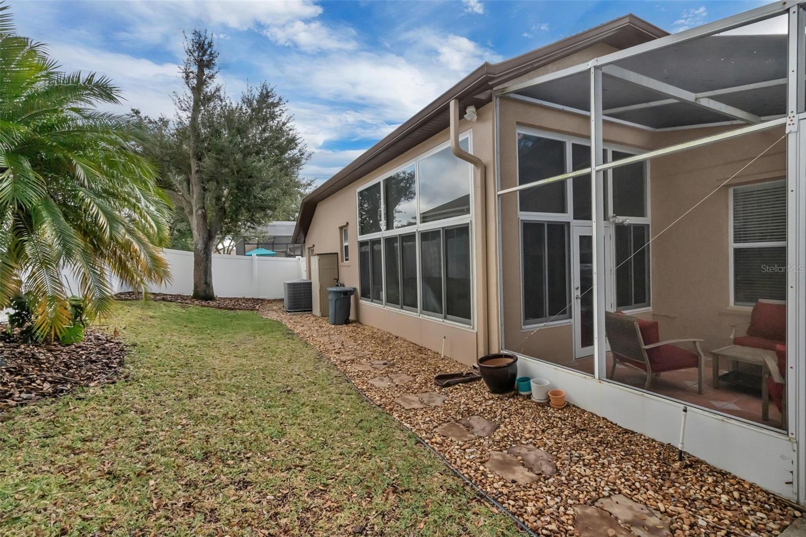 WOODBRIDGE LAKES - Residential