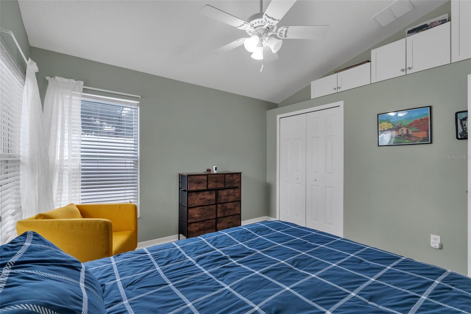 WOODBRIDGE LAKES - Residential