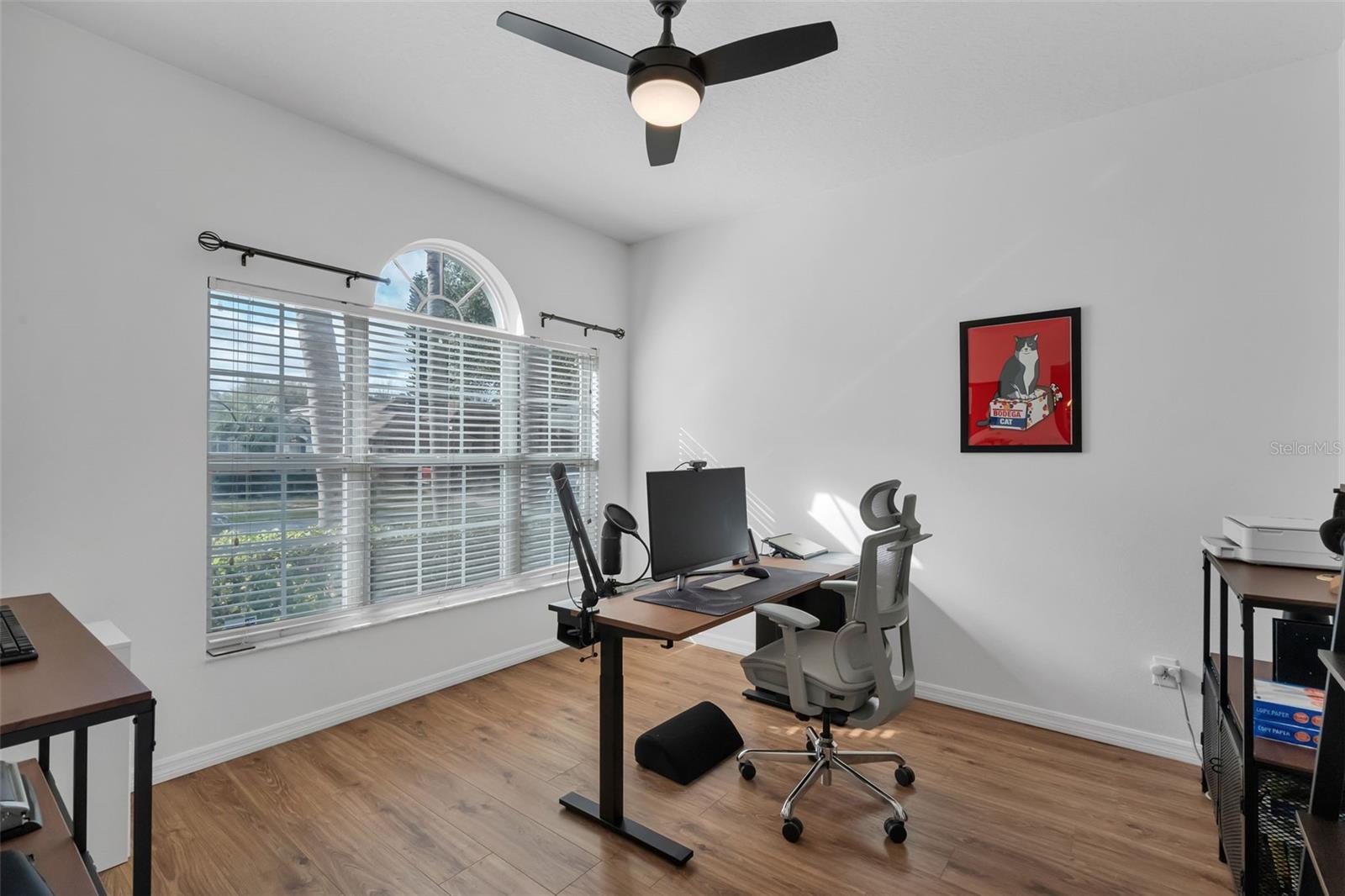 WOODBRIDGE LAKES - Residential