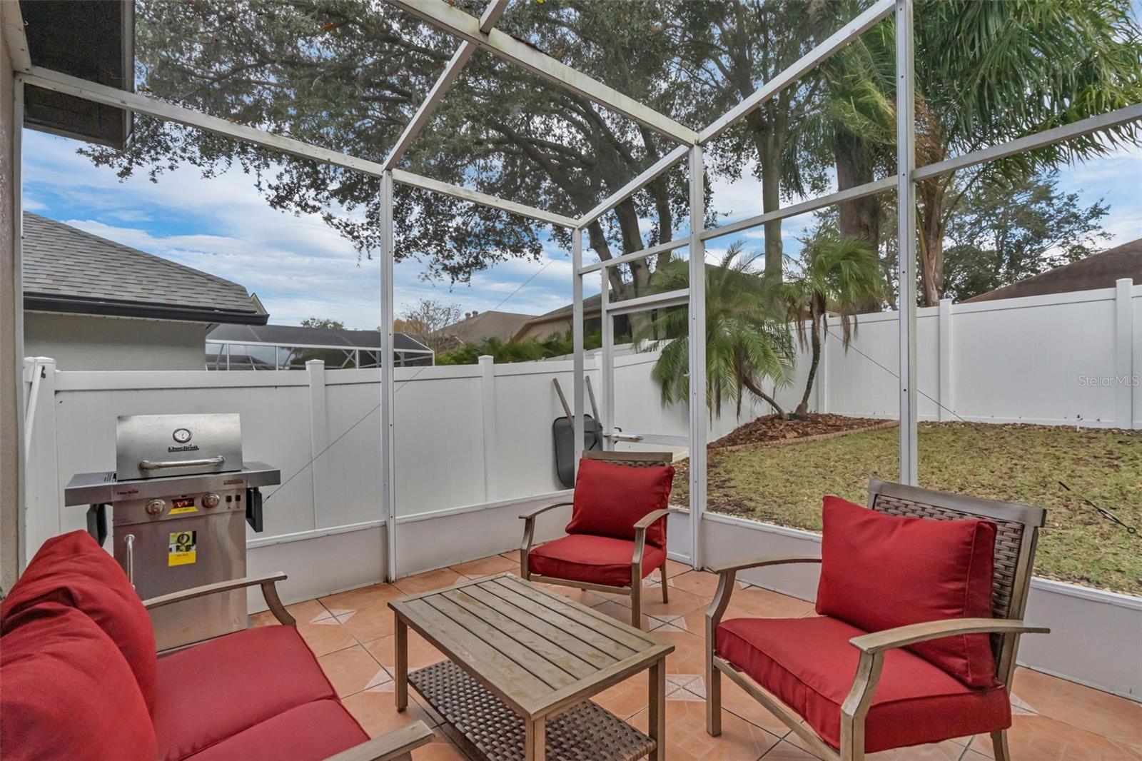 WOODBRIDGE LAKES - Residential