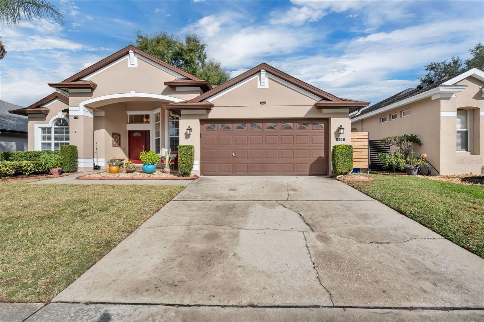 WOODBRIDGE LAKES - Residential