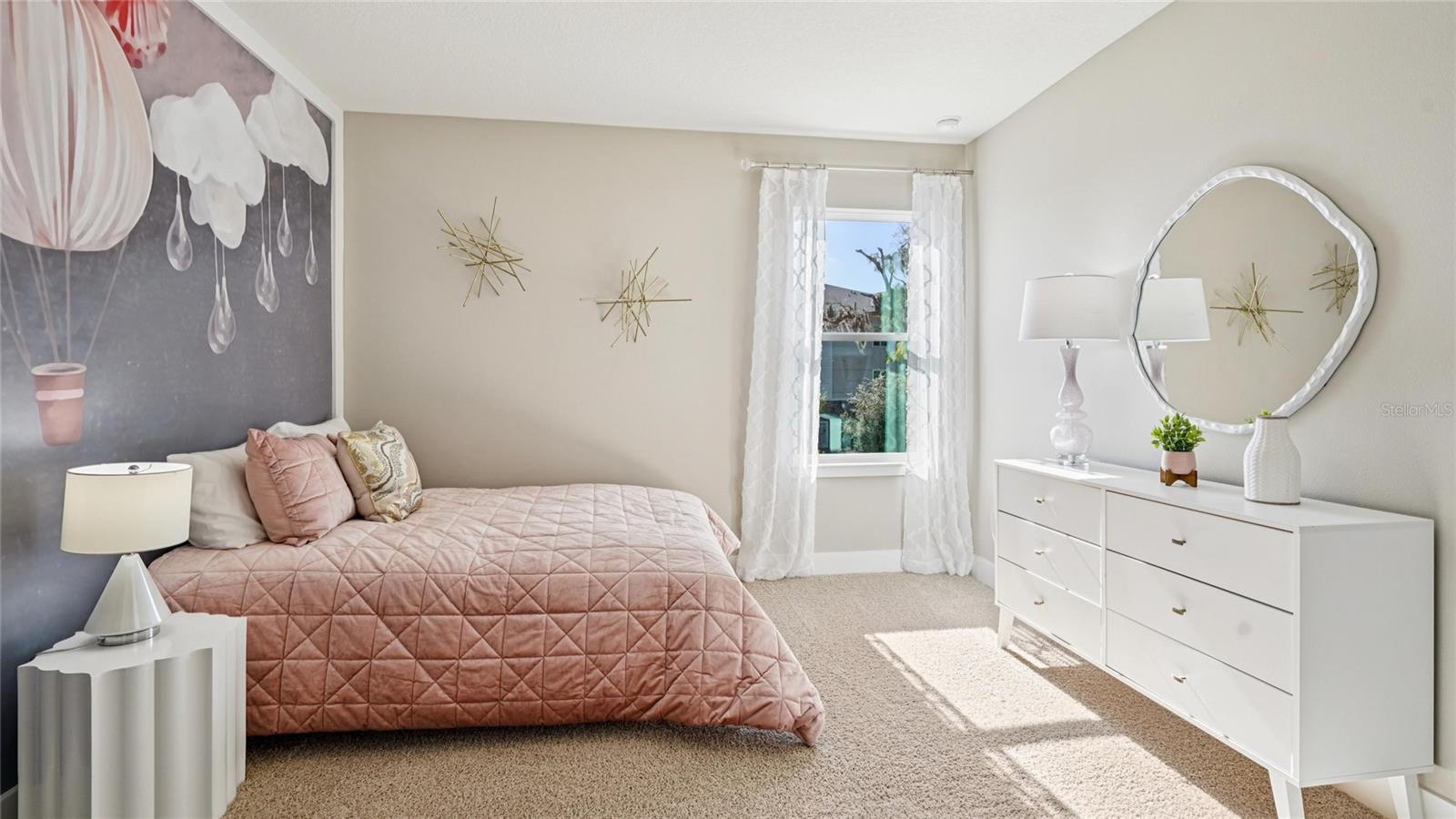 BUCHANAN TRAILS - Residential