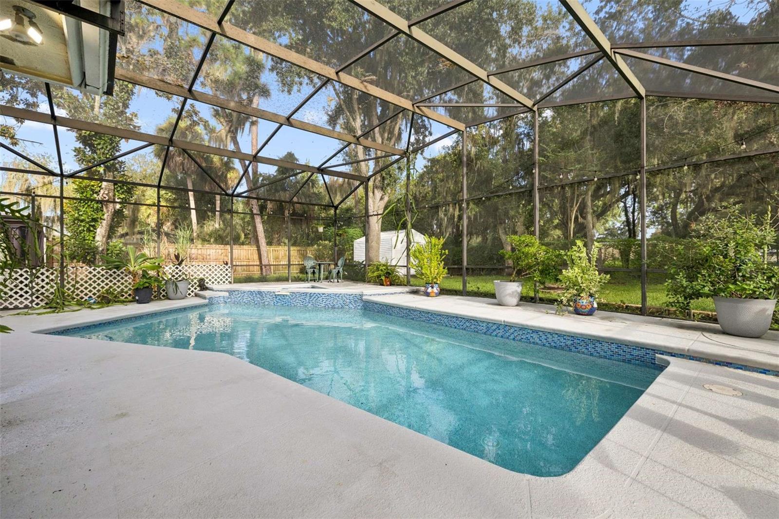1559 SKYLINE DRIVE