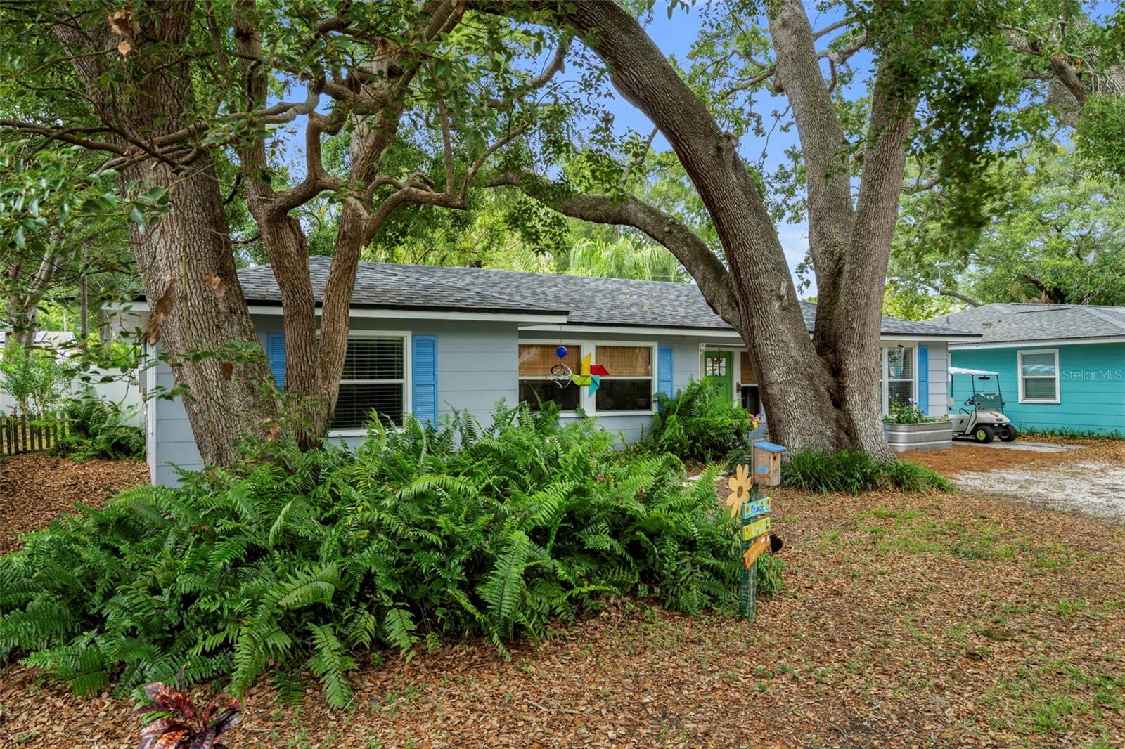818 WILKIE STREET