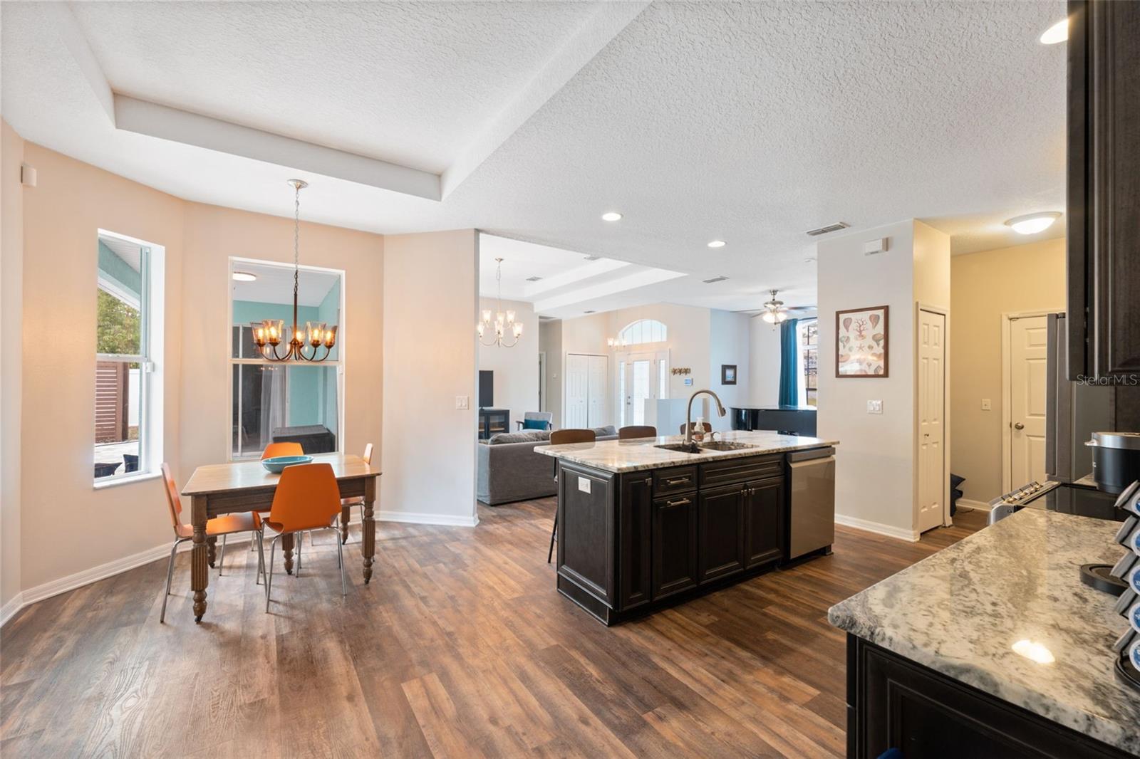 ROYAL HIGHLANDS - Residential