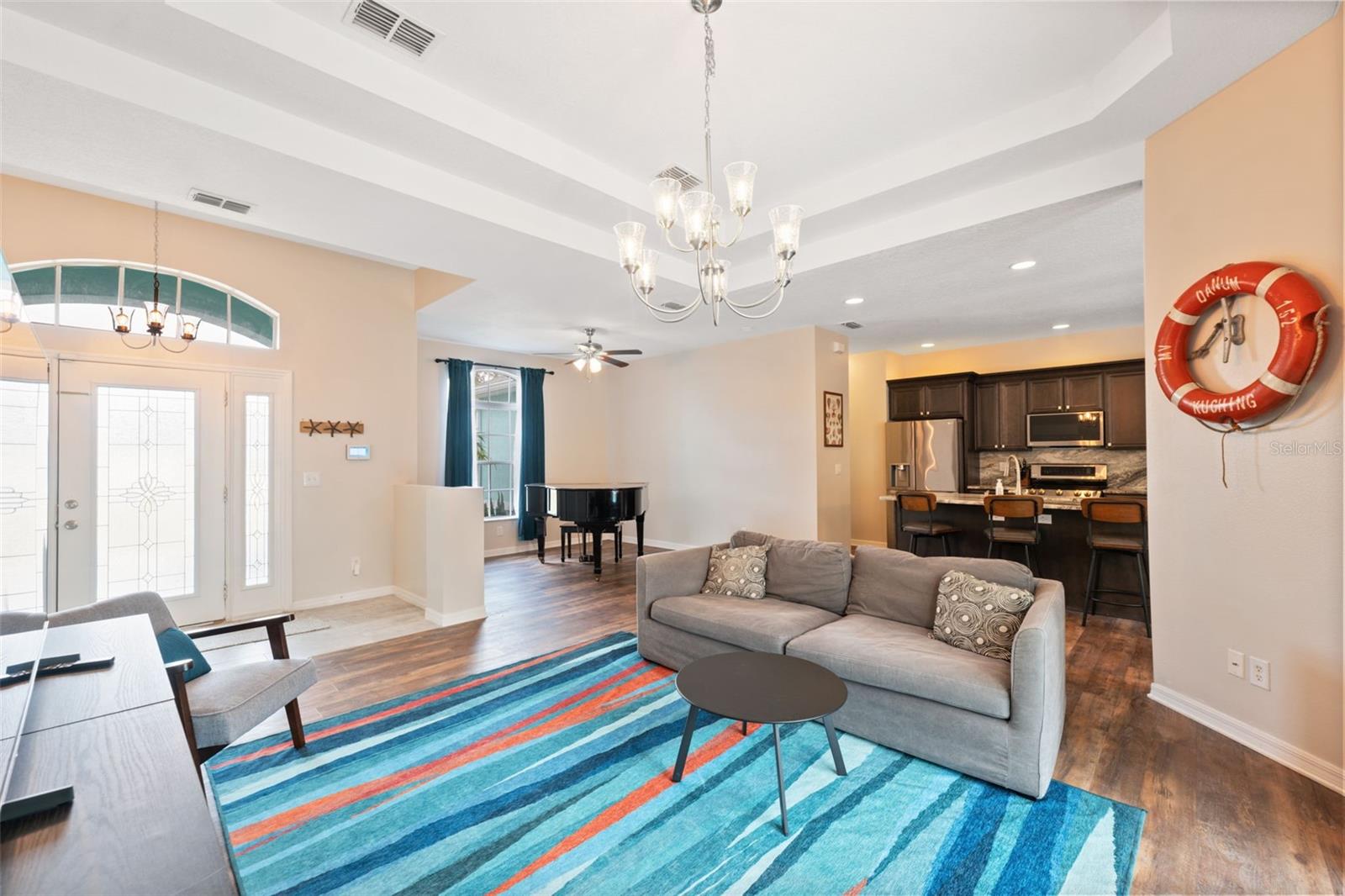 ROYAL HIGHLANDS - Residential