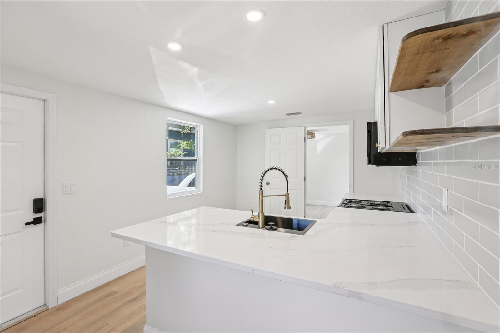 FLORAL VILLA ESTATES - Residential