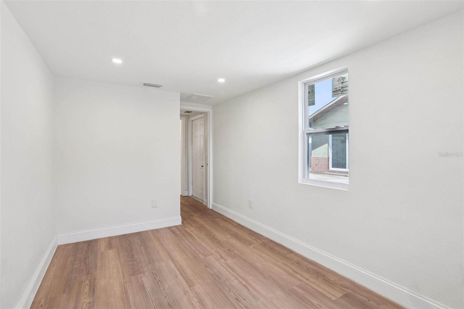 FLORAL VILLA ESTATES - Residential