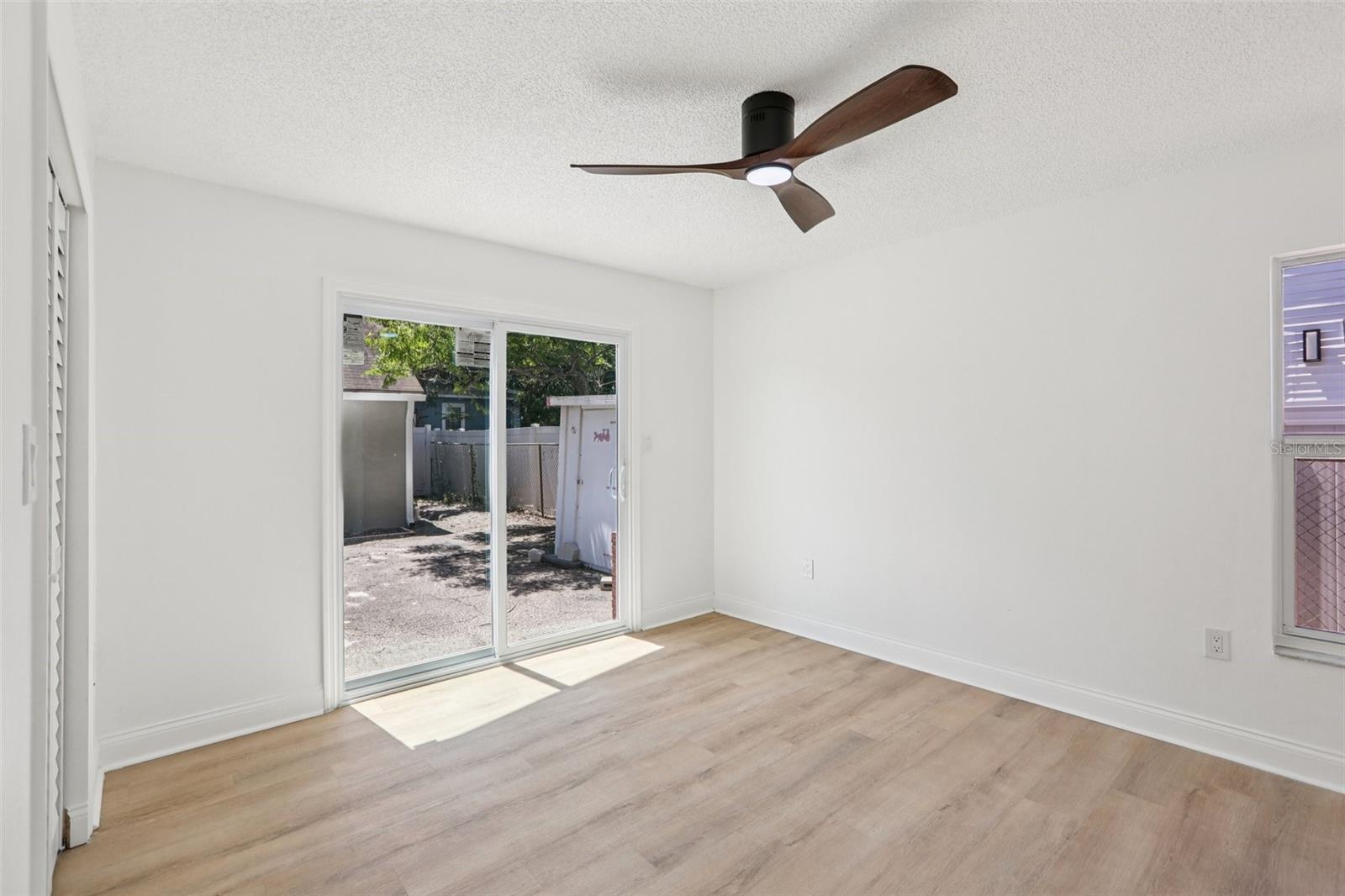 FLORAL VILLA ESTATES - Residential