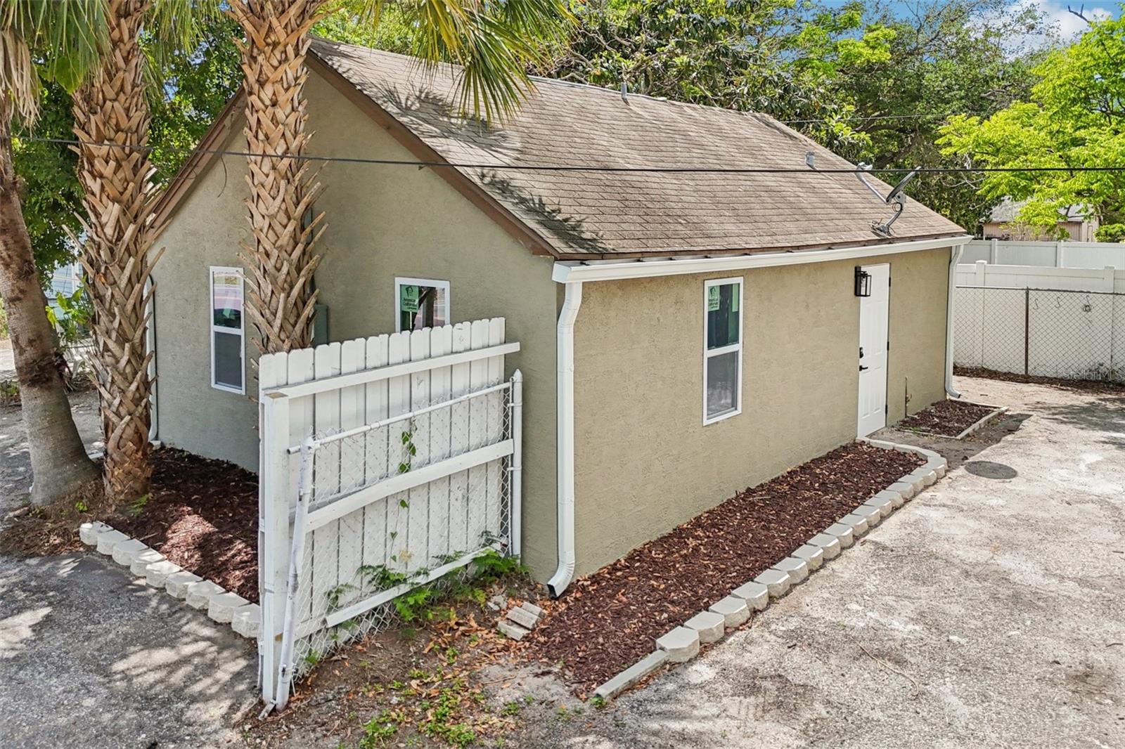 FLORAL VILLA ESTATES - Residential