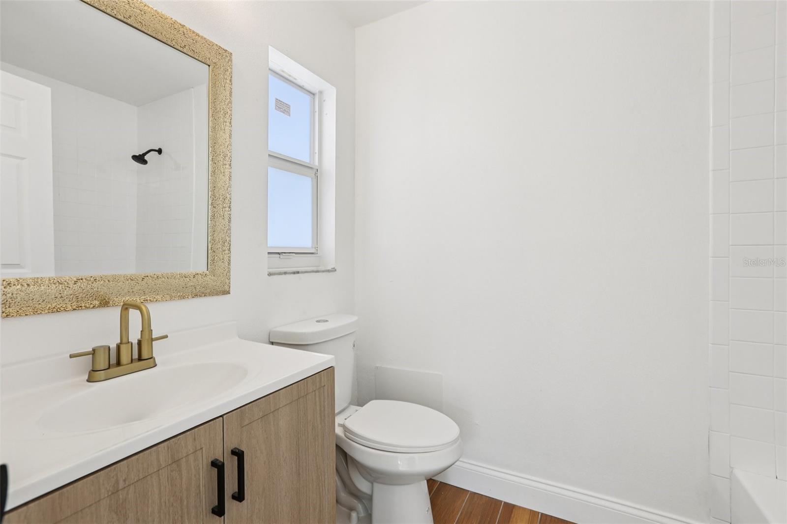 FLORAL VILLA ESTATES - Residential