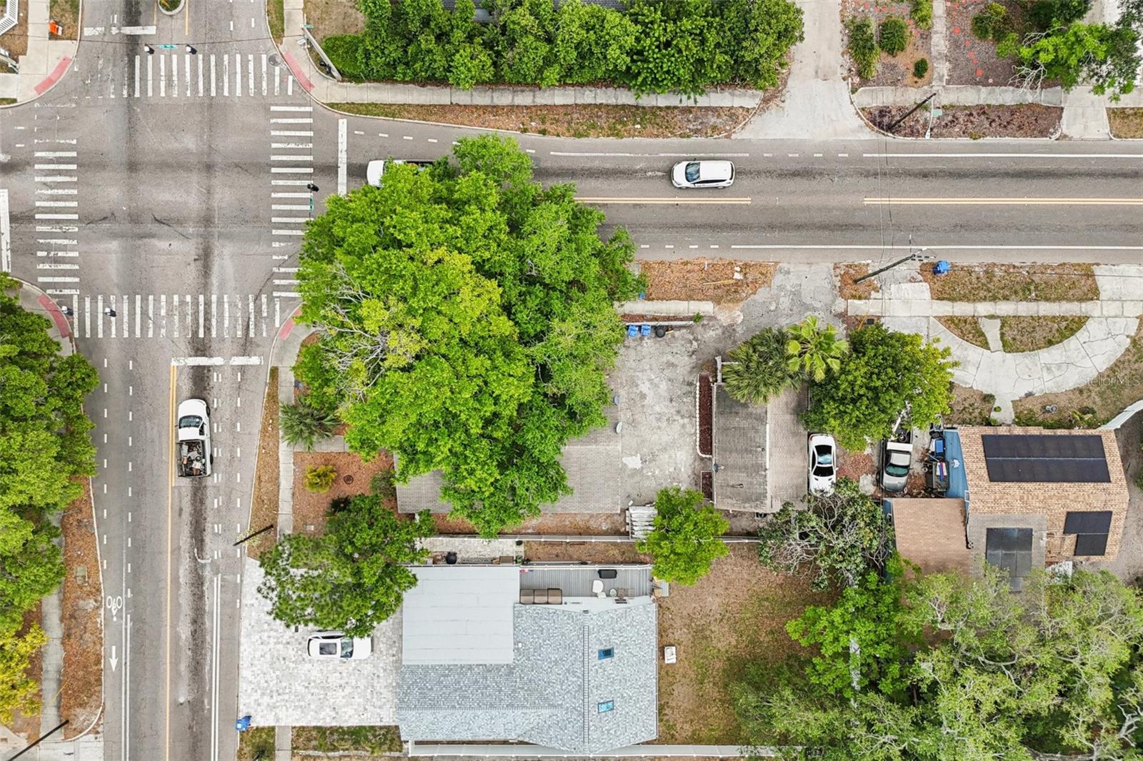 FLORAL VILLA ESTATES - Residential