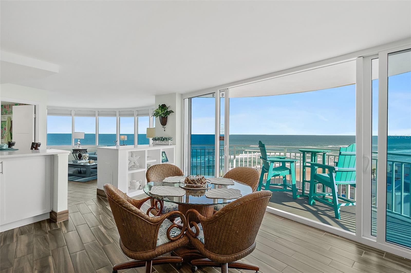 PECK PLAZA - Residential