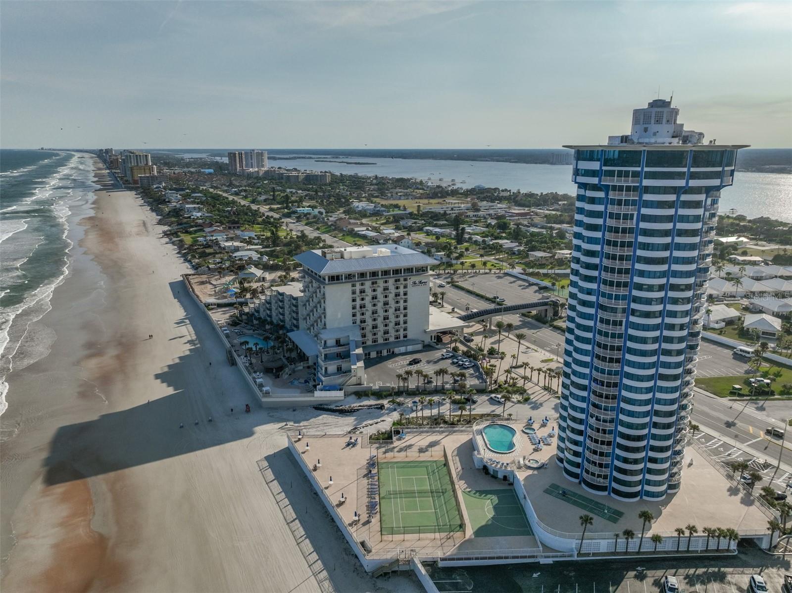 PECK PLAZA - Residential