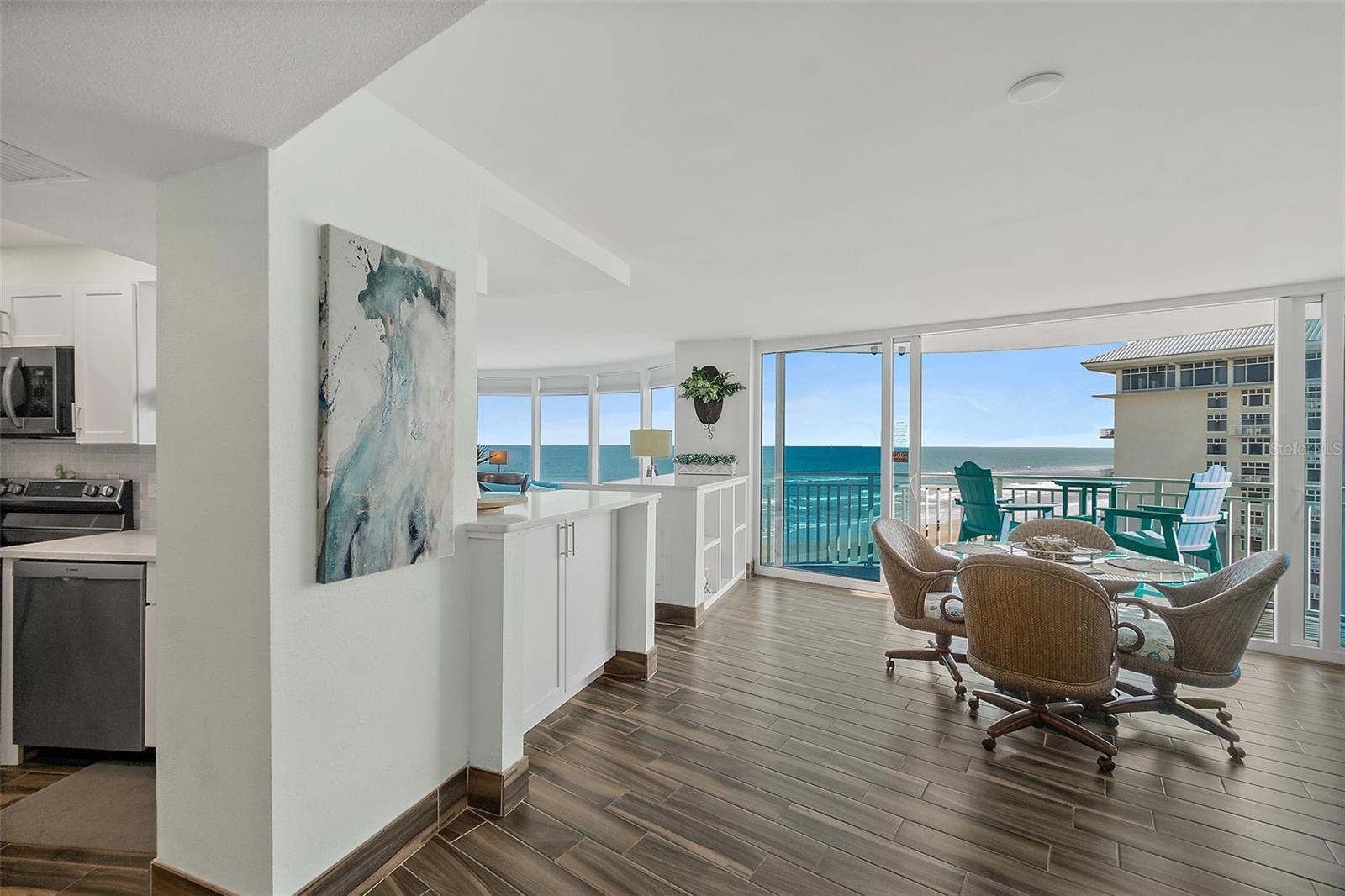 PECK PLAZA - Residential