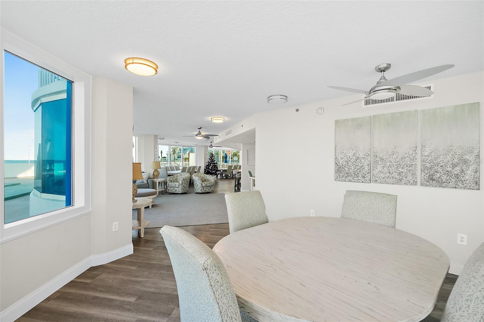 PECK PLAZA - Residential