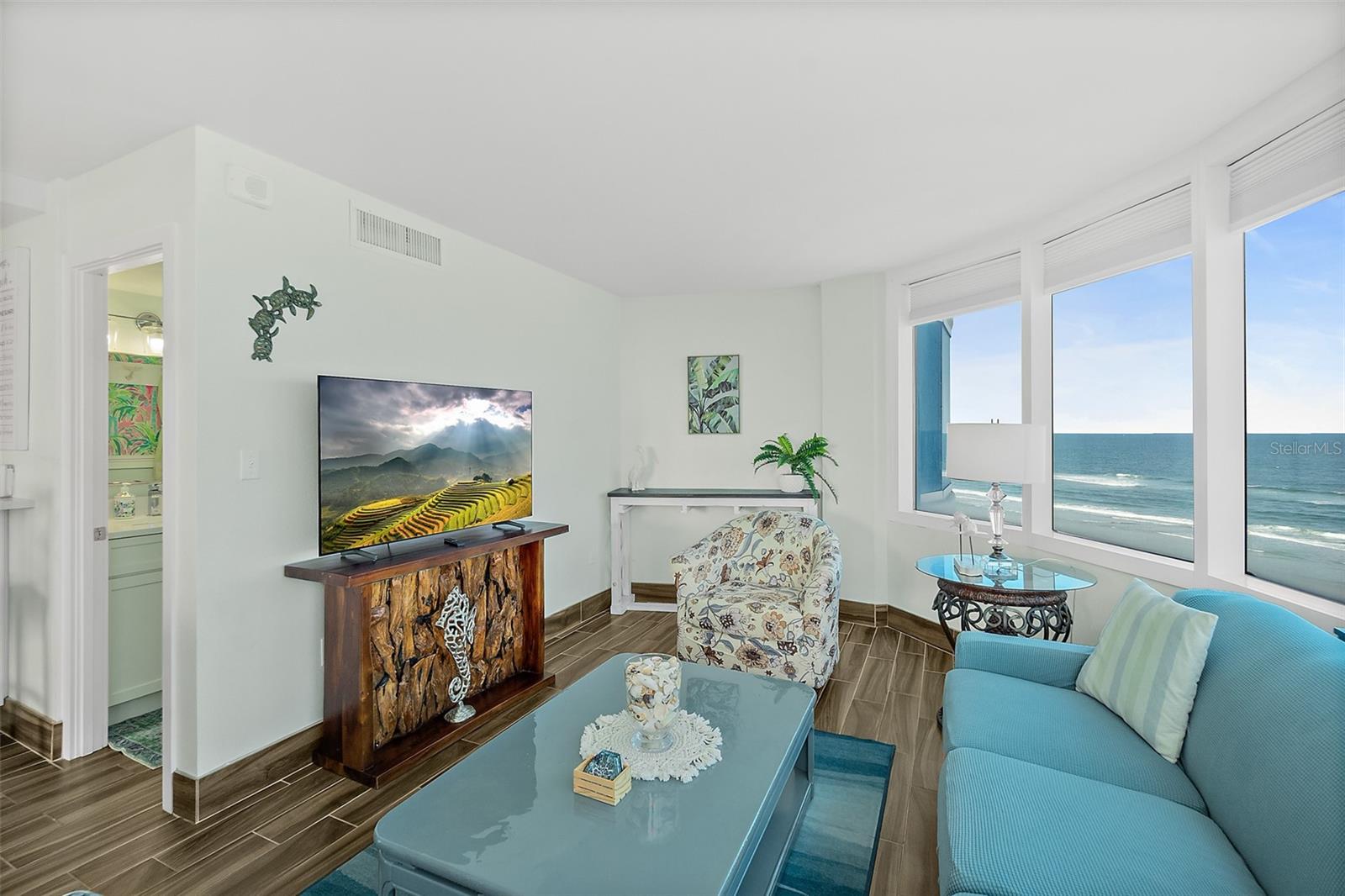 PECK PLAZA - Residential