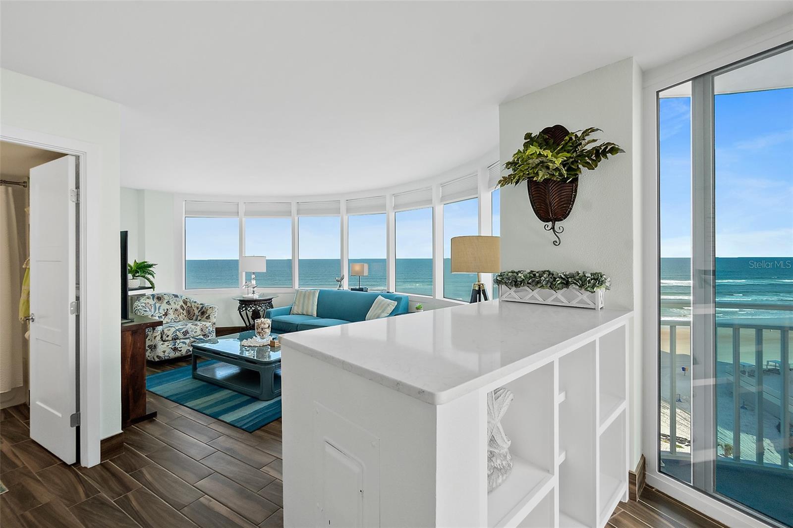 PECK PLAZA - Residential