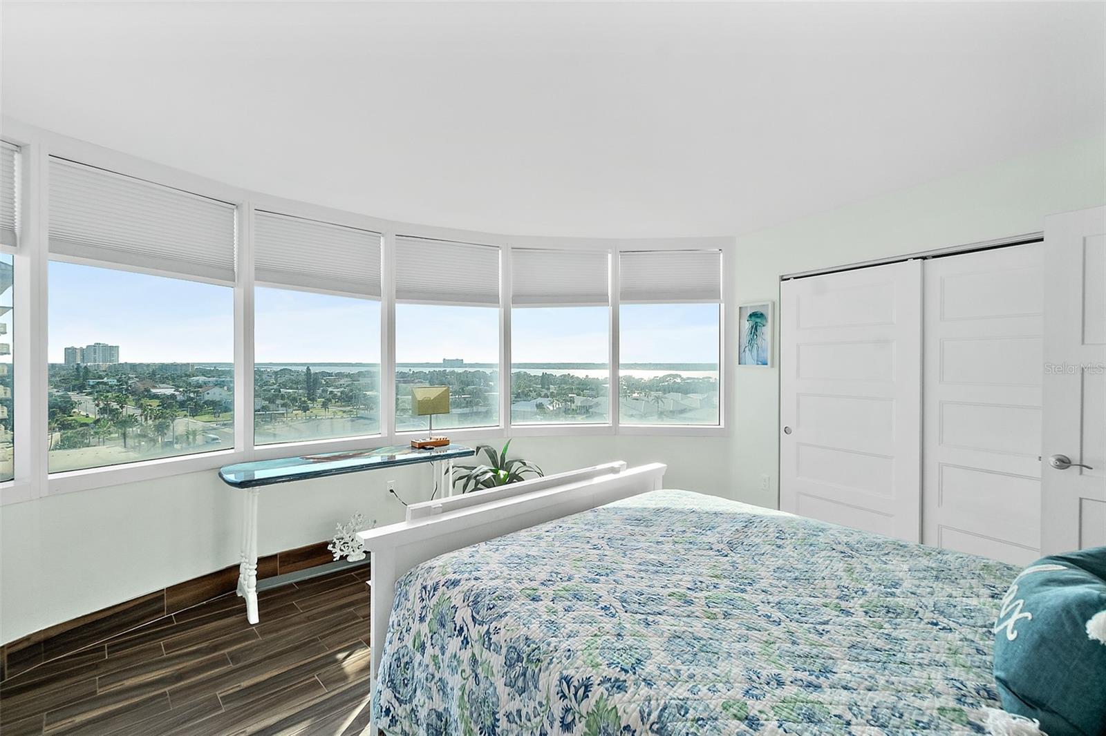 PECK PLAZA - Residential