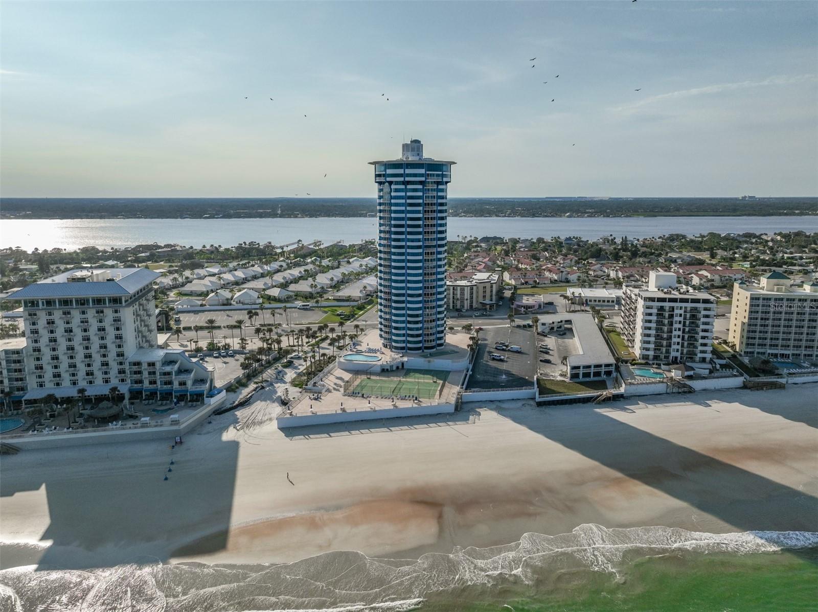 PECK PLAZA - Residential