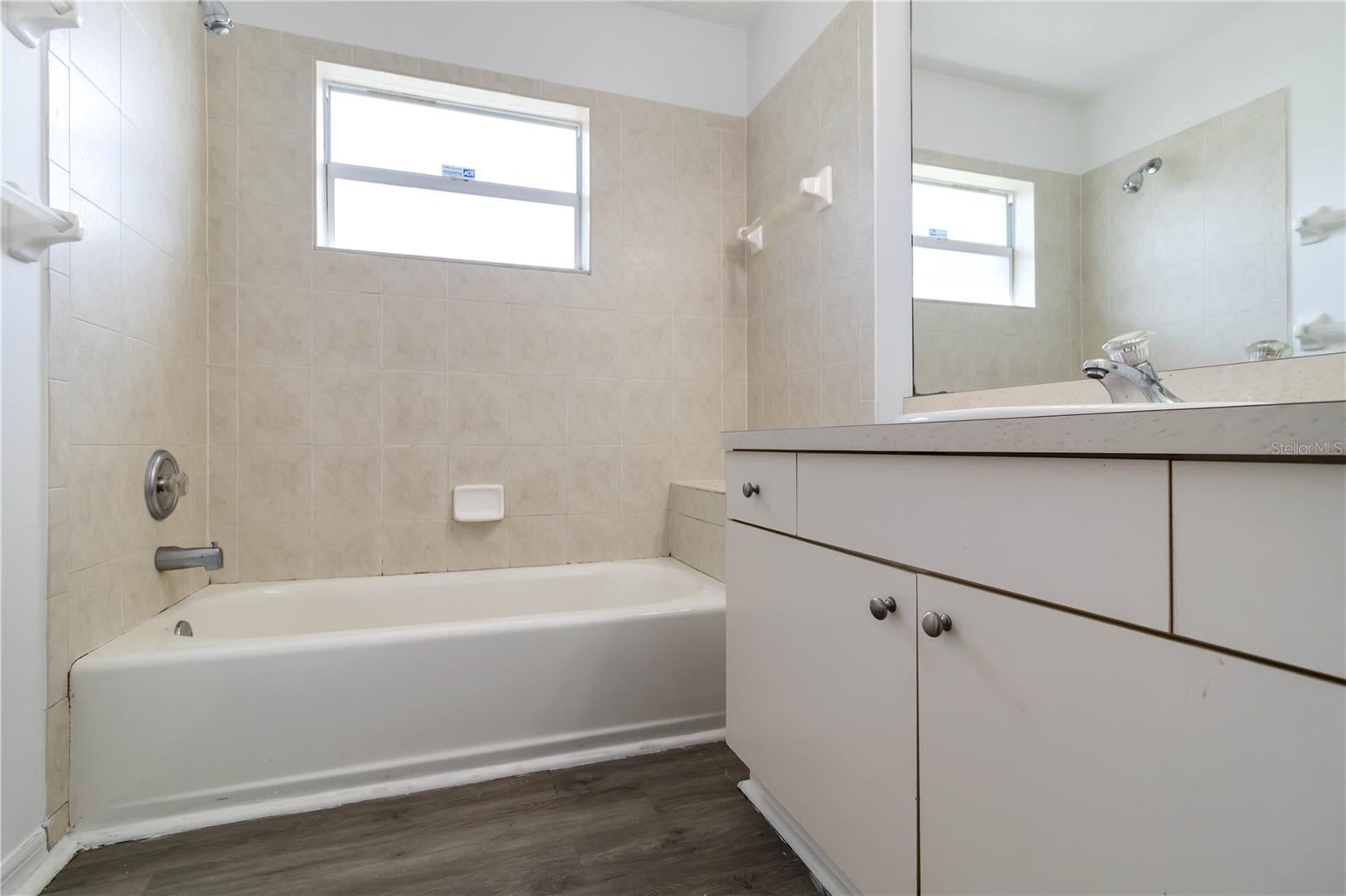 ARBOR CREEK - Residential