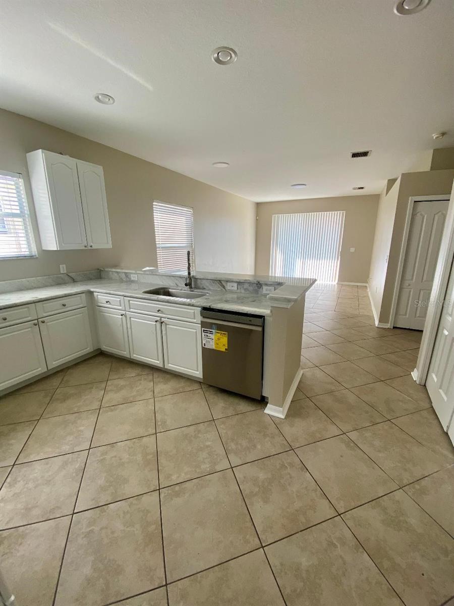 OAK GROVE - Residential Lease