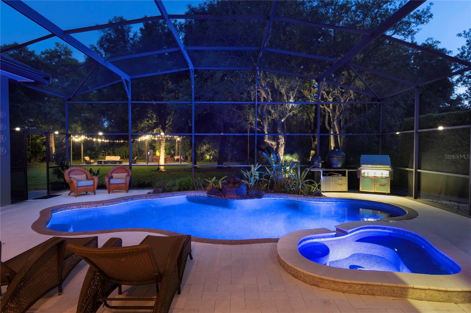 1811 BRACKENHURST PLACE