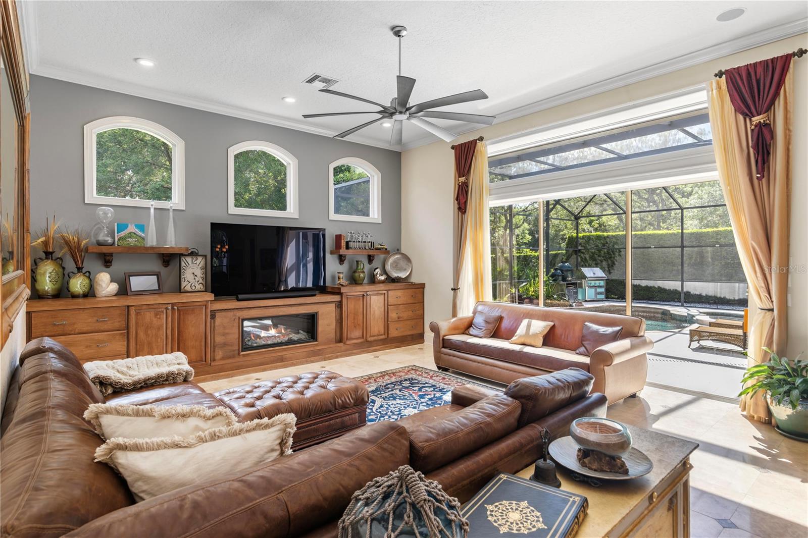 CARISBROOKE - Residential