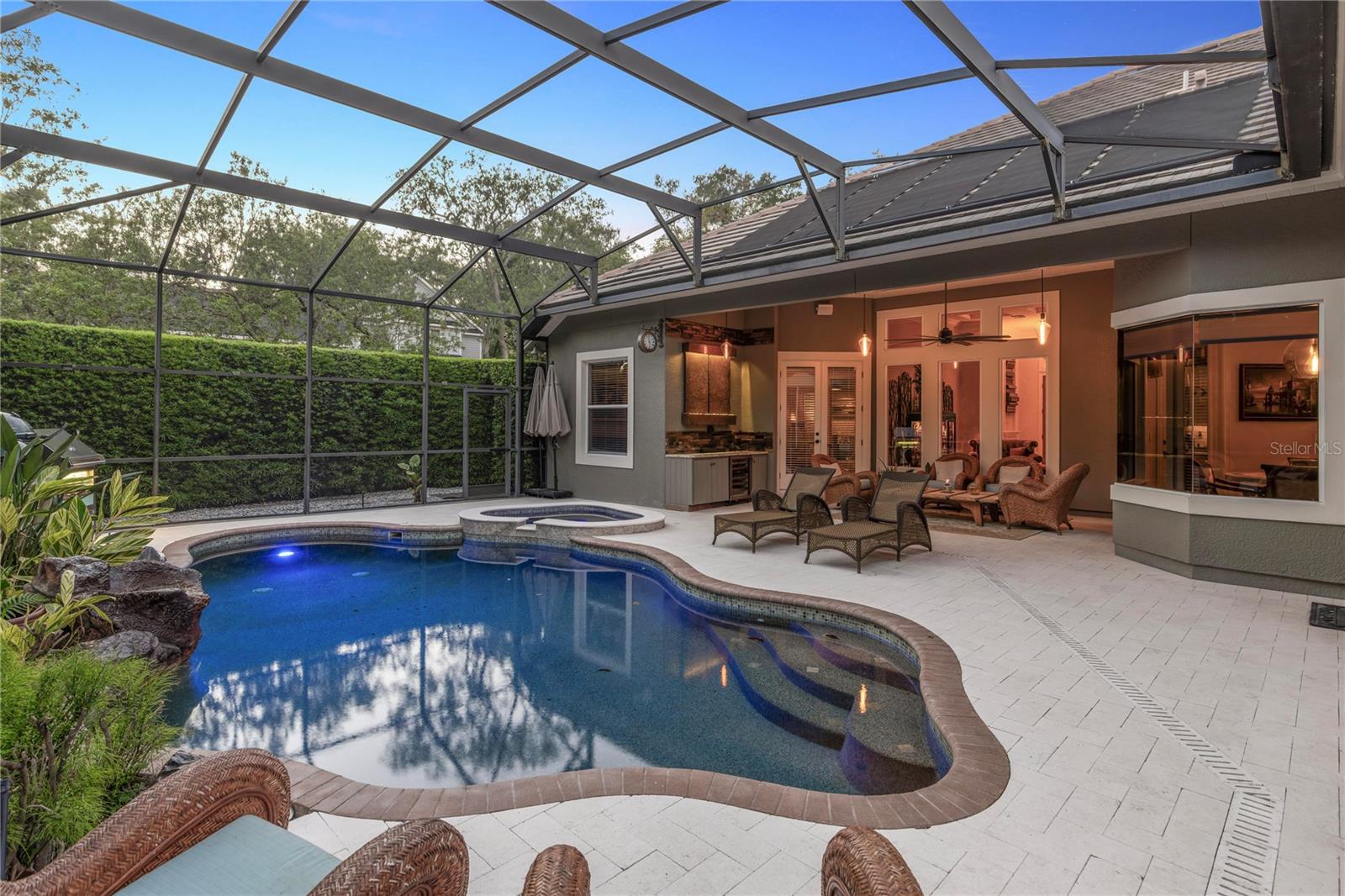 1811 BRACKENHURST PLACE